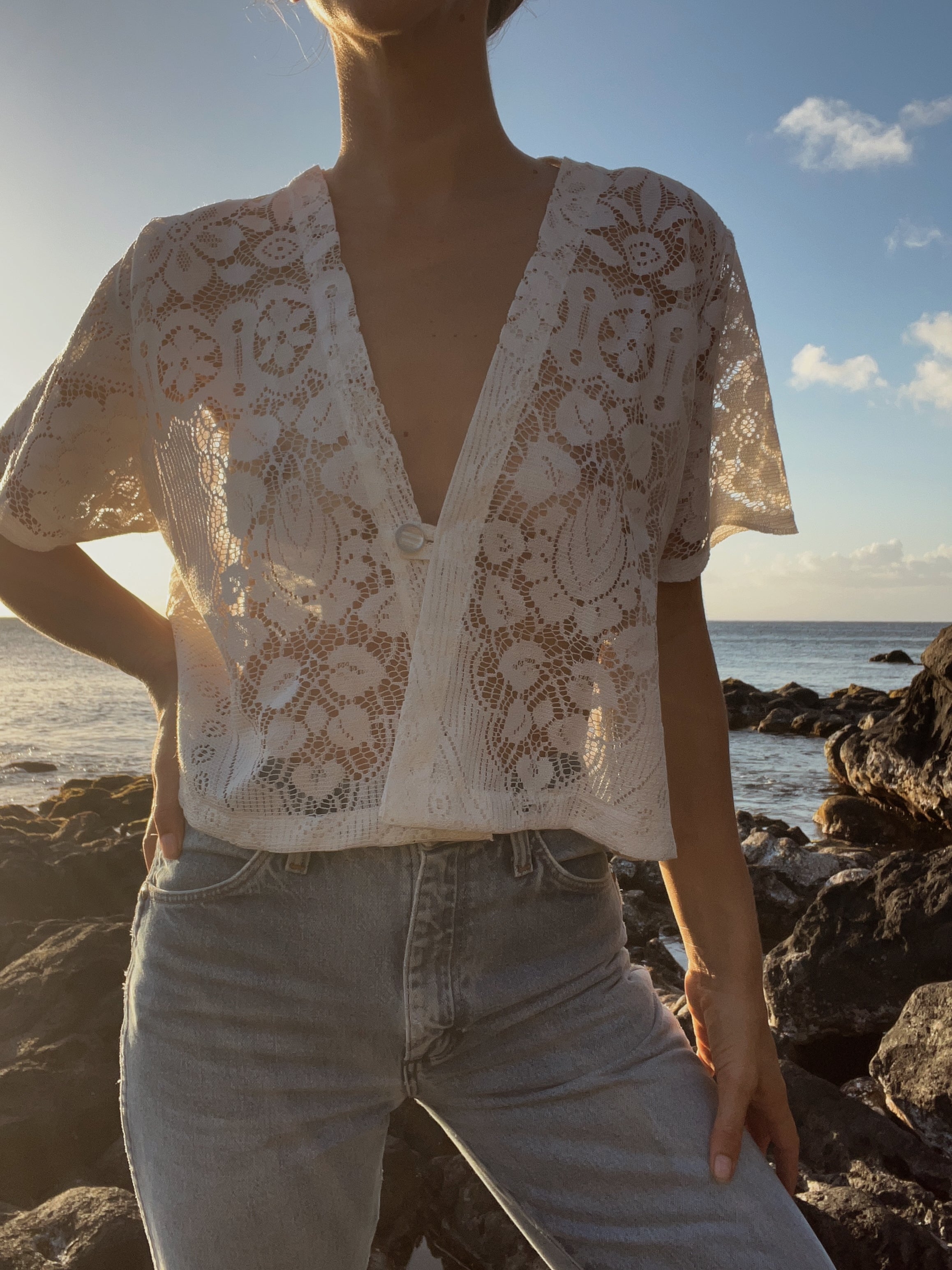 SOLD OUT Floral Lace Tablecloth Top