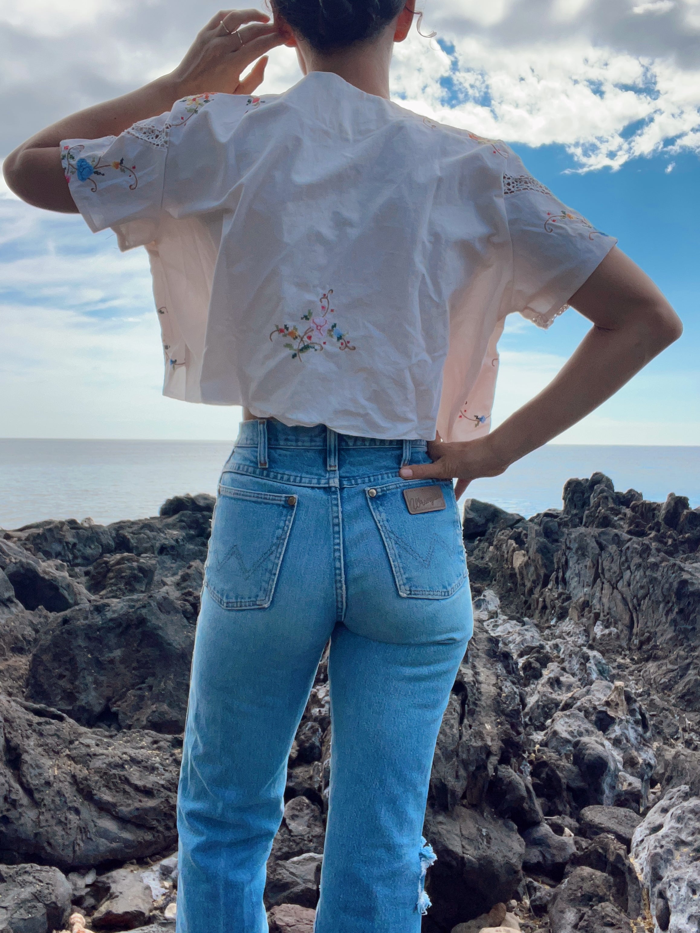 SOLD OUT Table Cloth Embroidered Crop Top 3