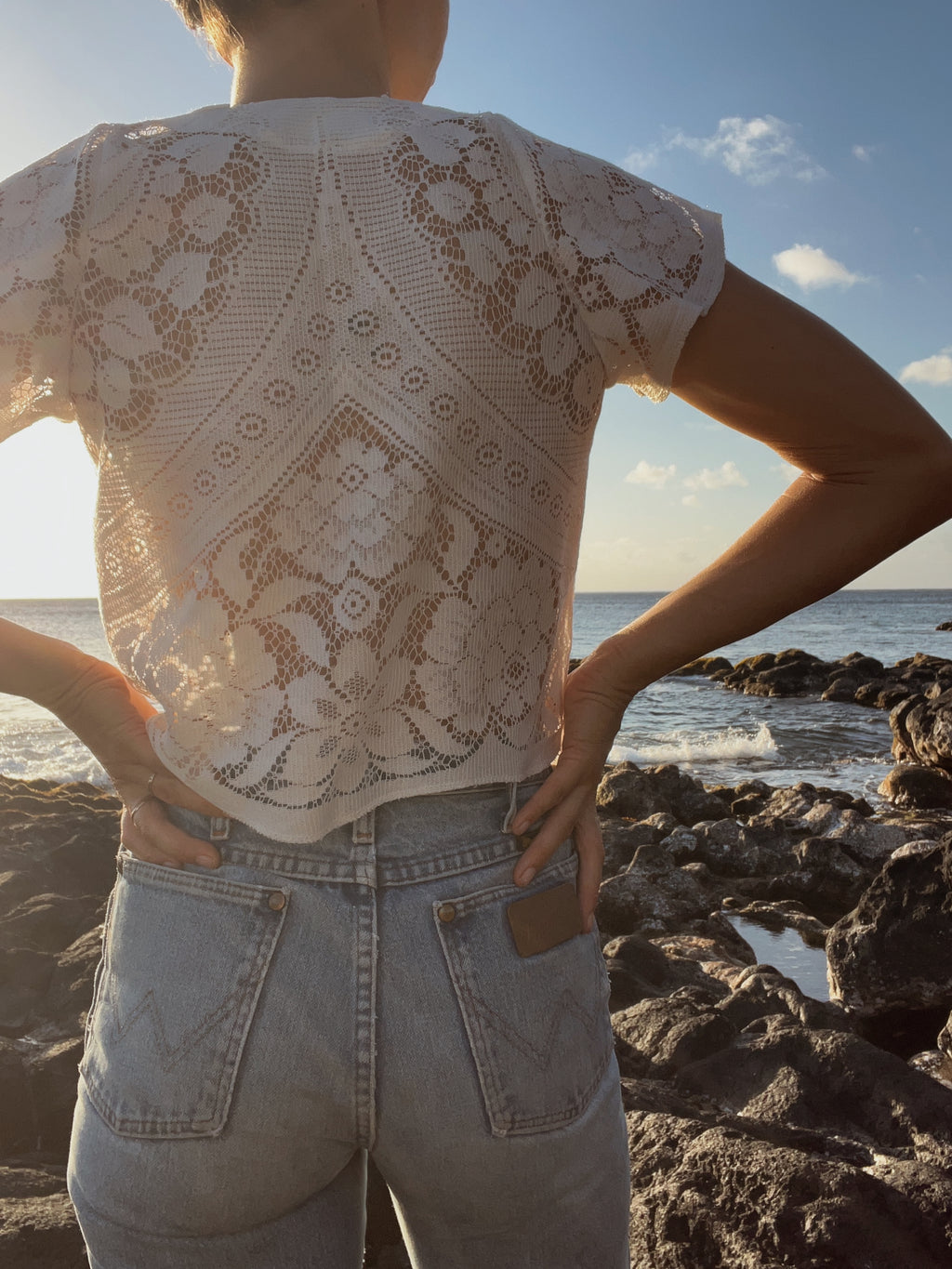 SOLD OUT Lace Top Tablecloth Xtra Small