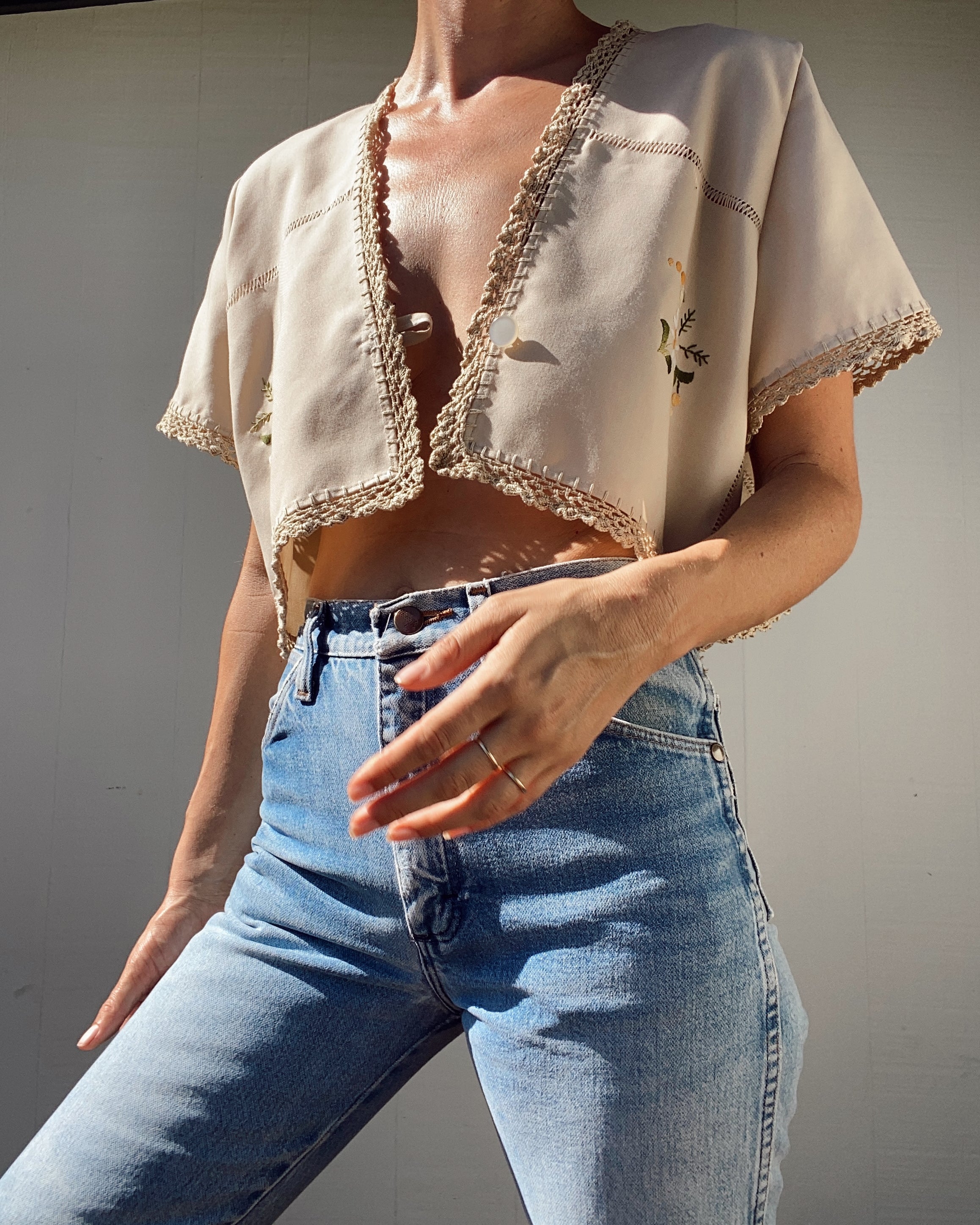 SOLD OUT Lace Trim Embroidered Top