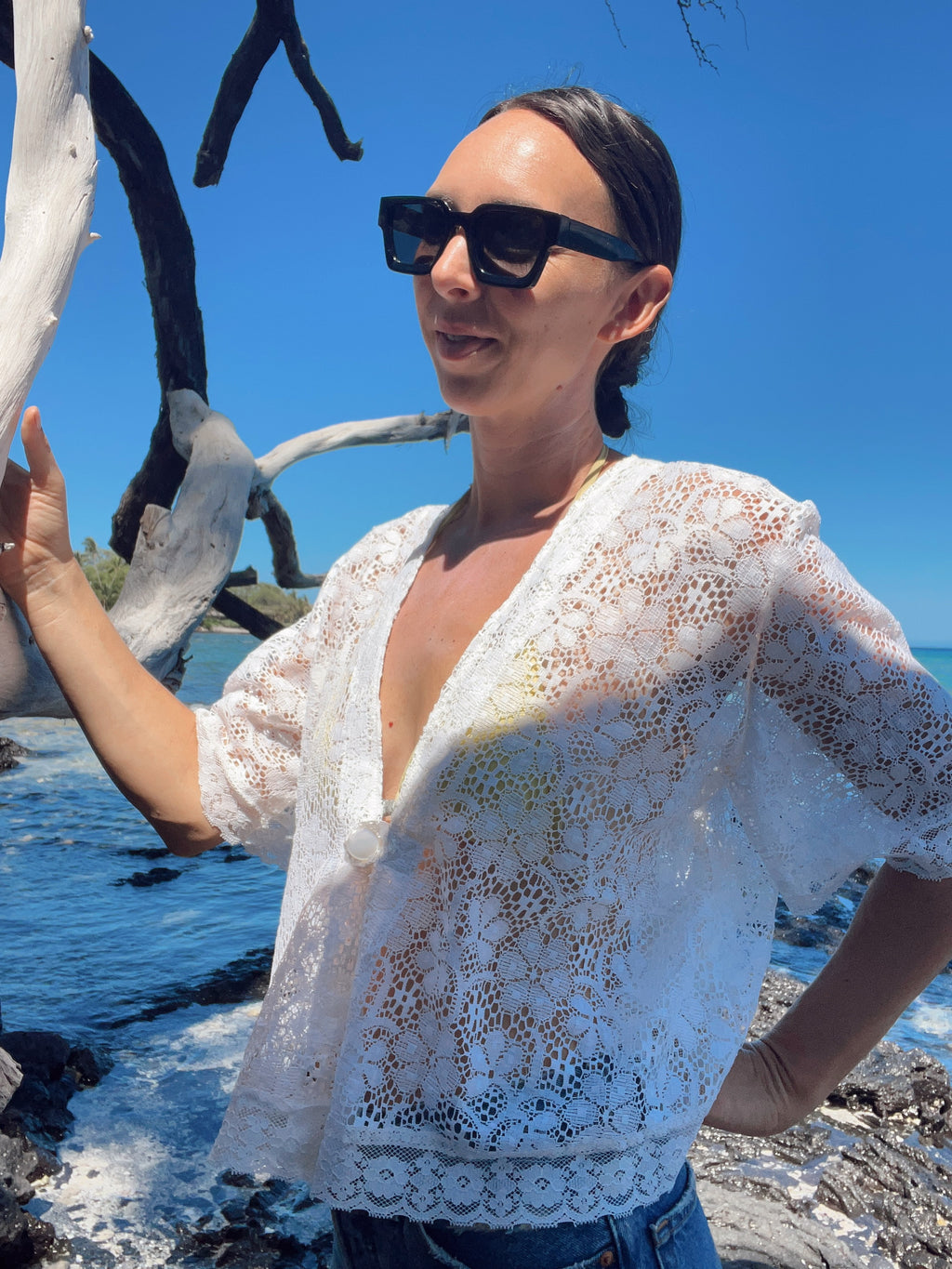 SOLD OUT Floral Lace Edge Tablecloth Top