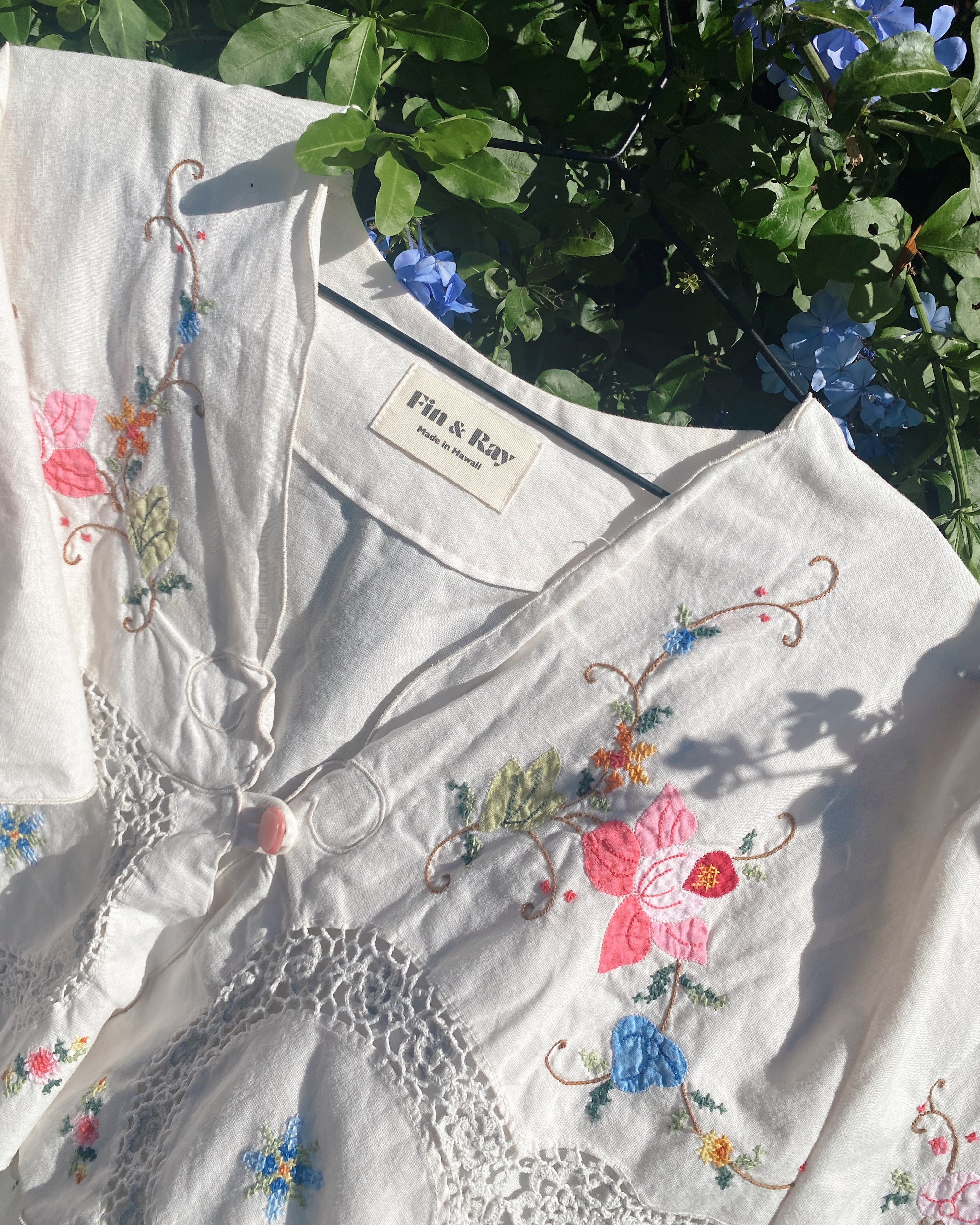 SOLD OUT Table cloth Embroidered Crop Top