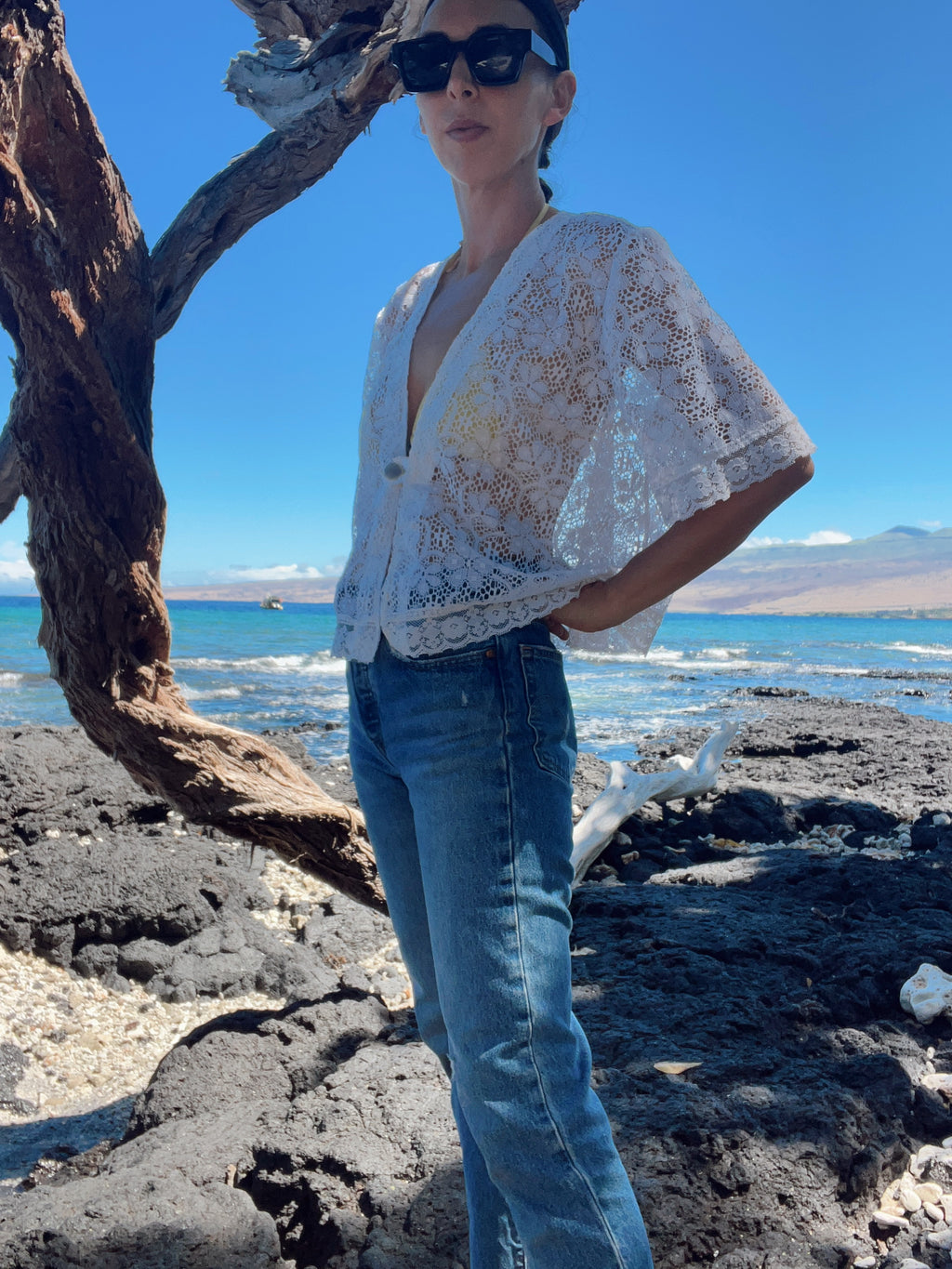 SOLD OUT Floral Lace Edge Tablecloth Top