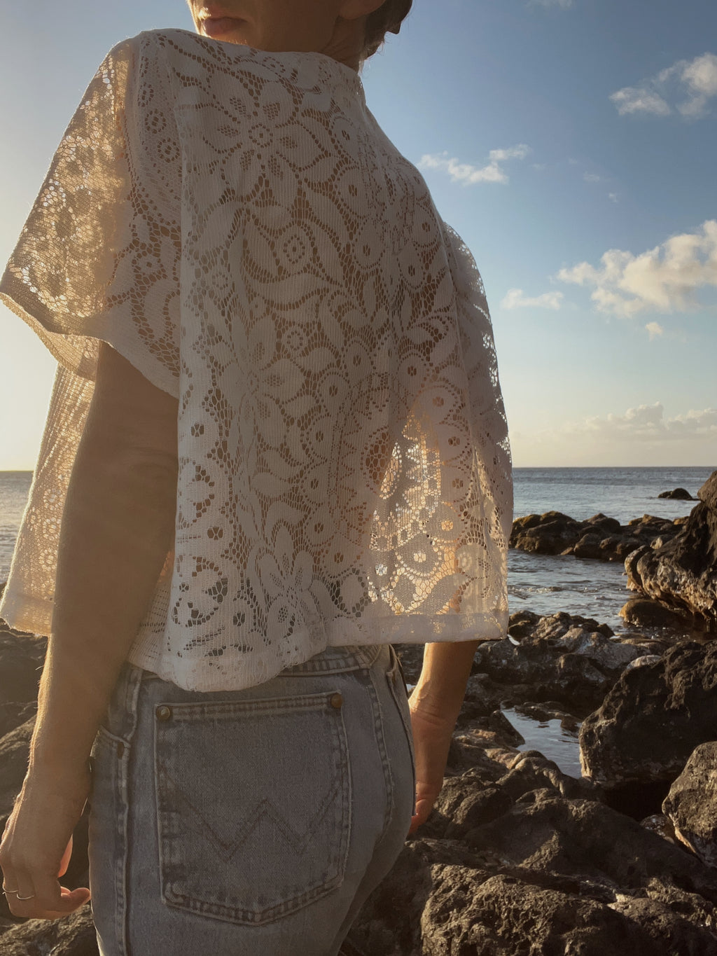SOLD OUT Floral Lace Tablecloth Top