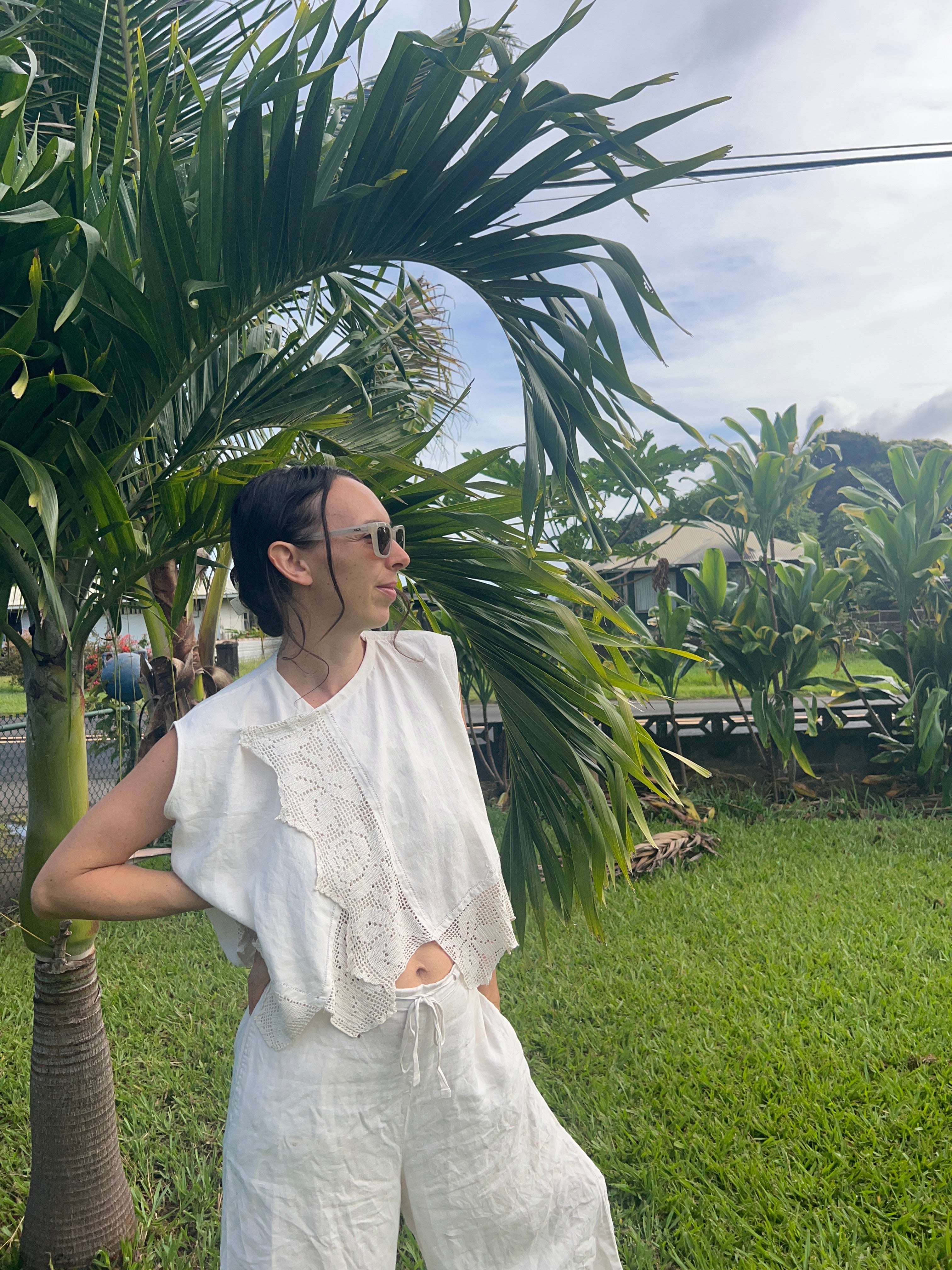 A Crochet Edge Linen Top 2
