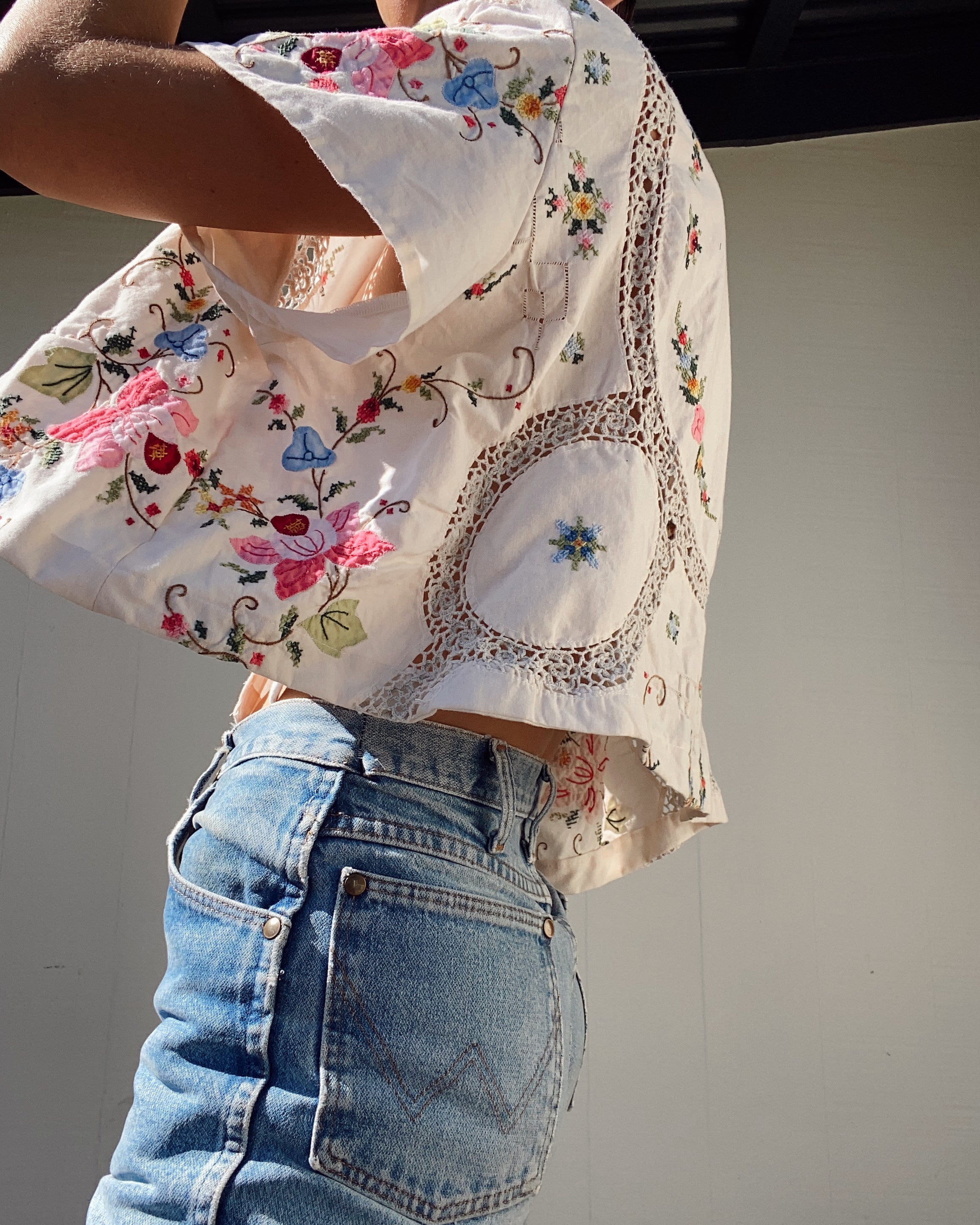 SOLD OUT Table Cloth Embroidered Crop Top 2
