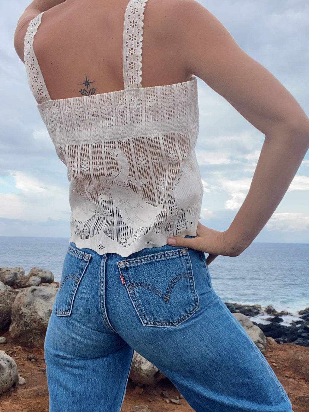 SOLD OUT Duck Lace Tank Top