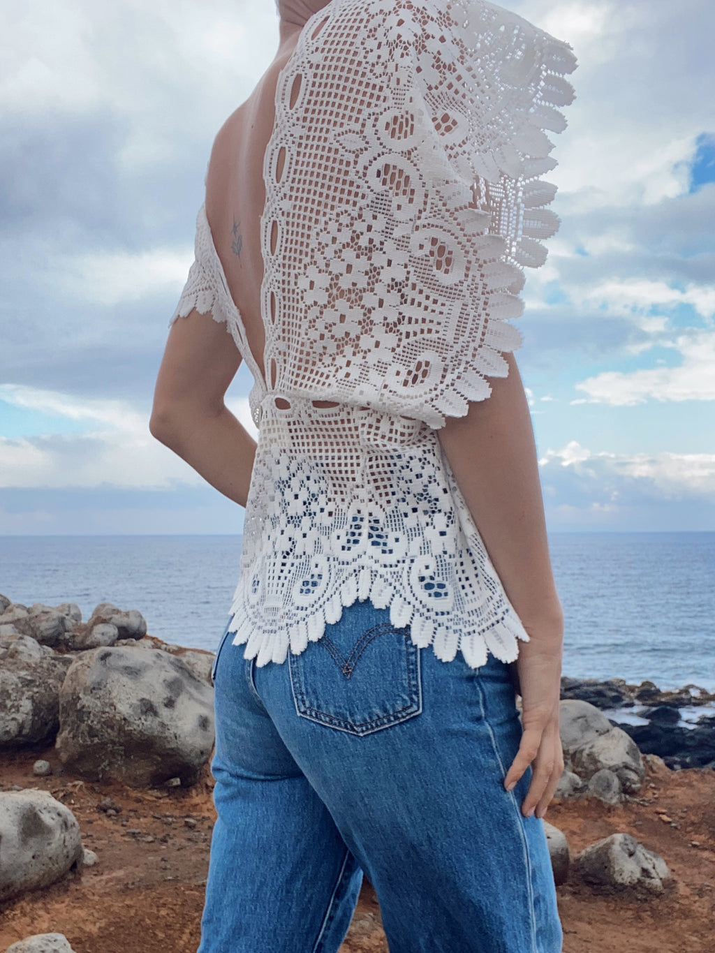 SOLD OUT Floral Lace Sleeve Top