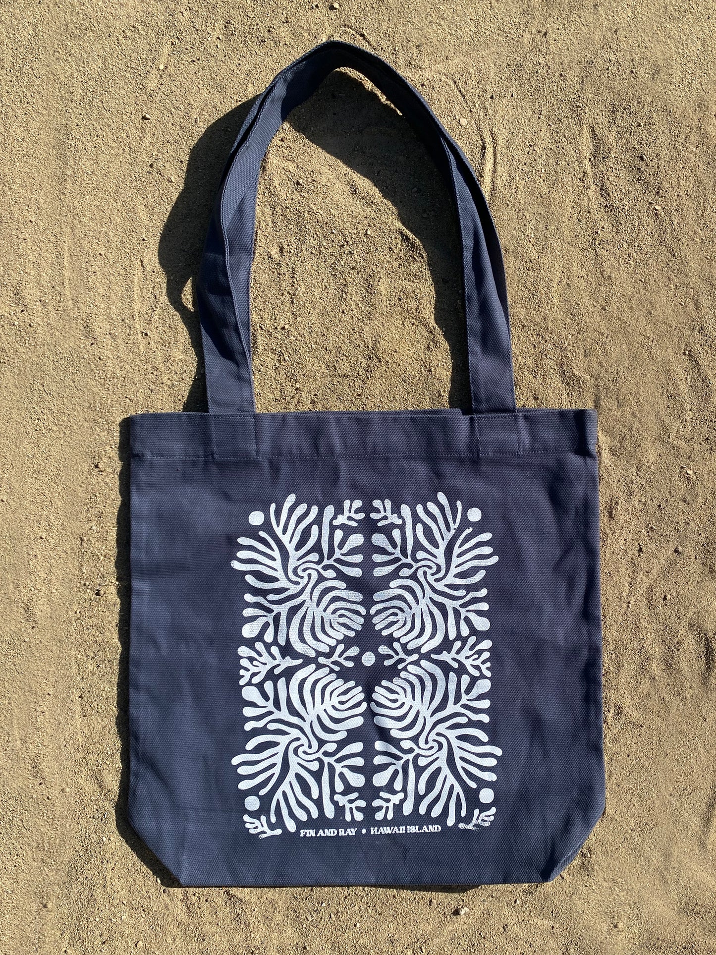 Coral Tote bag in Navy