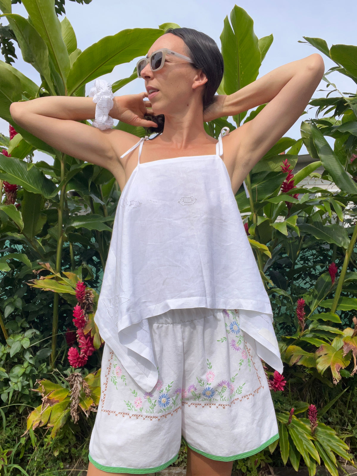 A Stripe &  Floral Embroidered Short