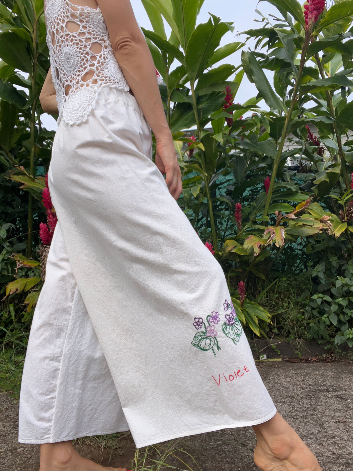 A Flower Tea Towel Pant in Rose & Violet