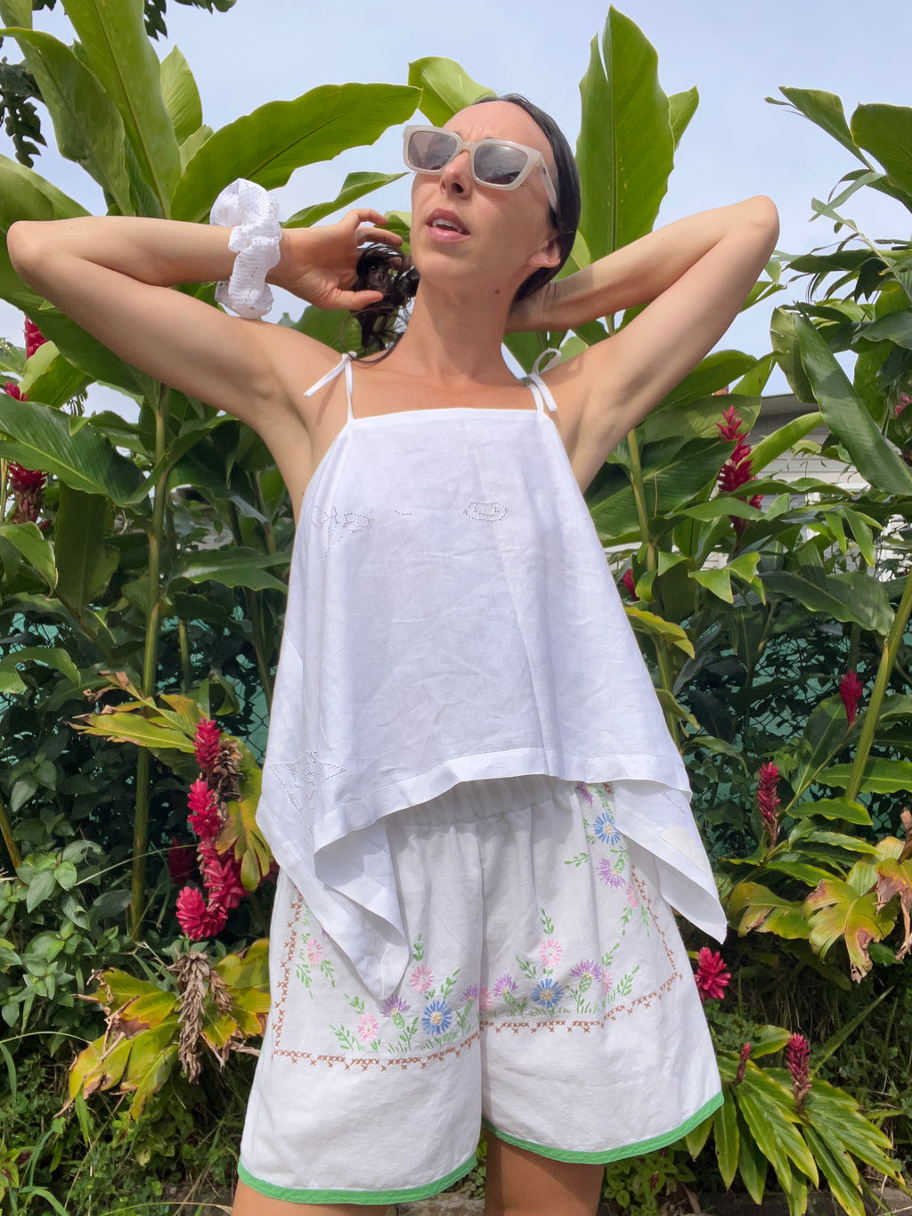 A Stripe &  Floral Embroidered Short